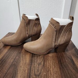 Mia Brown Fringe Boots